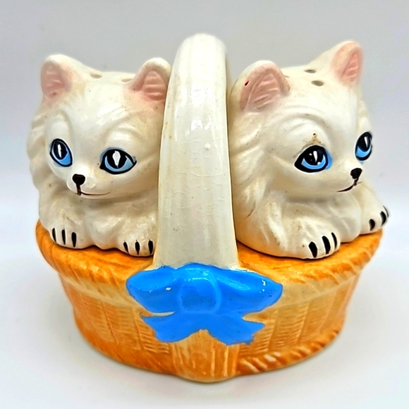 Vintage ceramic cats salt and pepper shakers - Picture 9 of 12